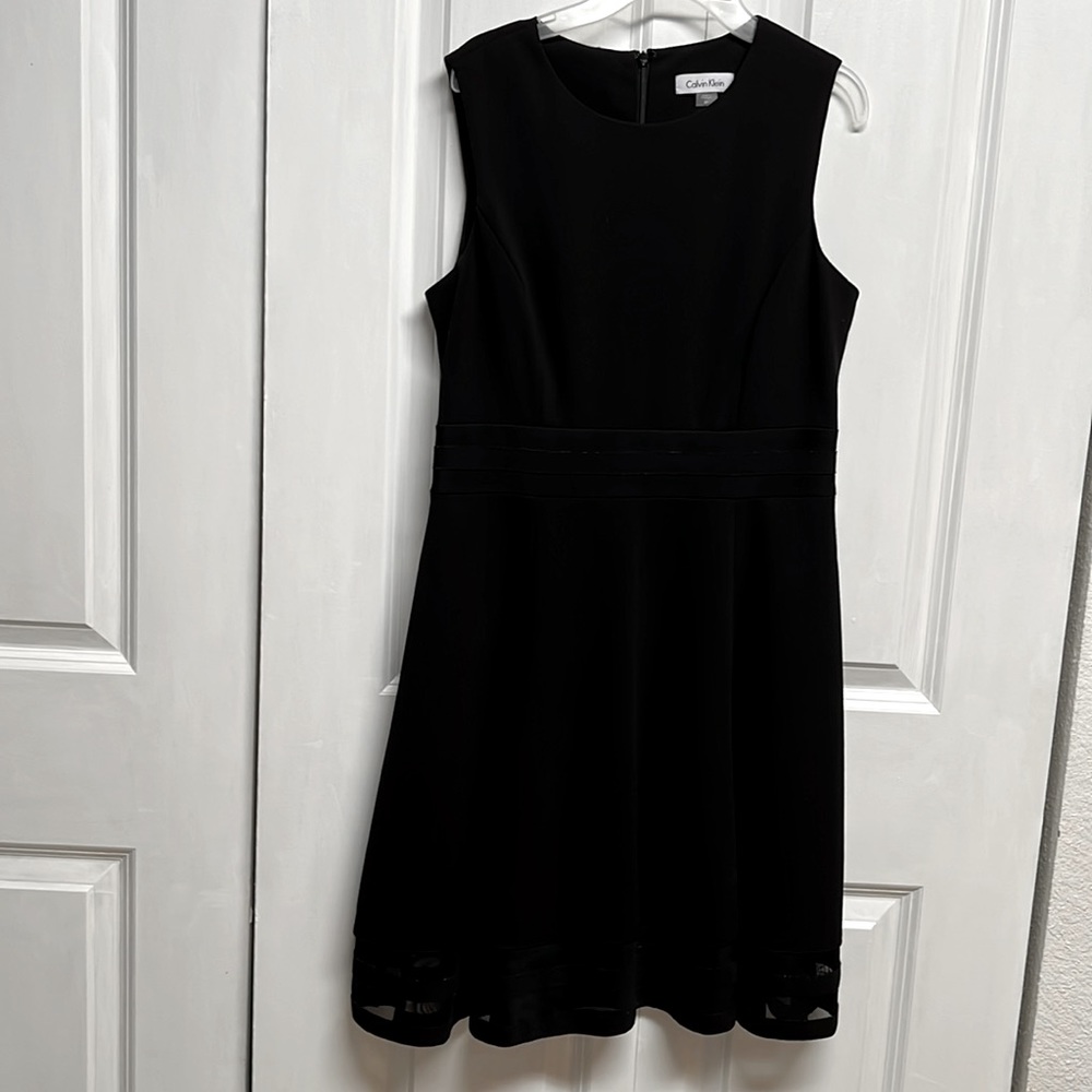 Calvin Klein Black Sleeveless Fit & Flare Dress Size 8P